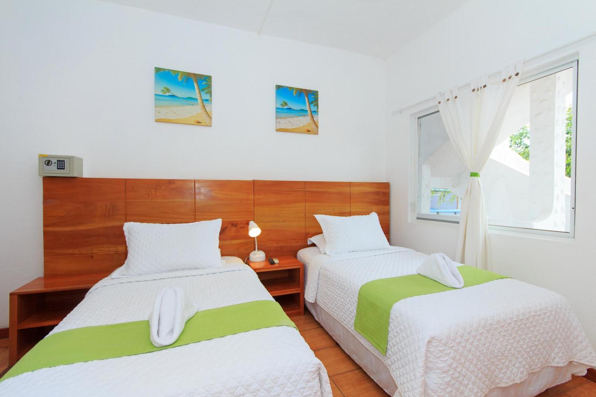 Hotel La Casa De Judy 푸에르토아요라 외부 사진