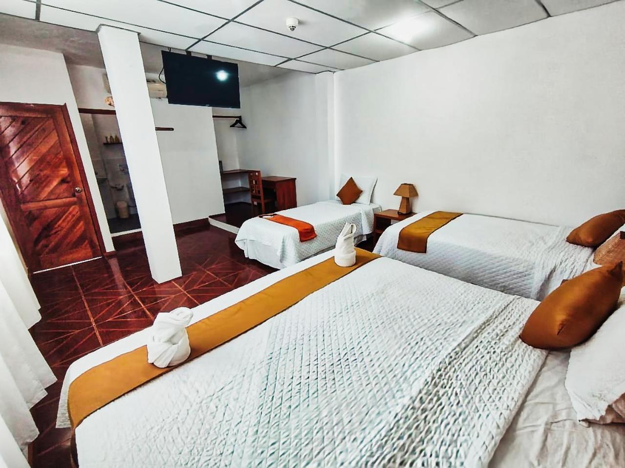 Hotel La Casa De Judy 푸에르토아요라 외부 사진
