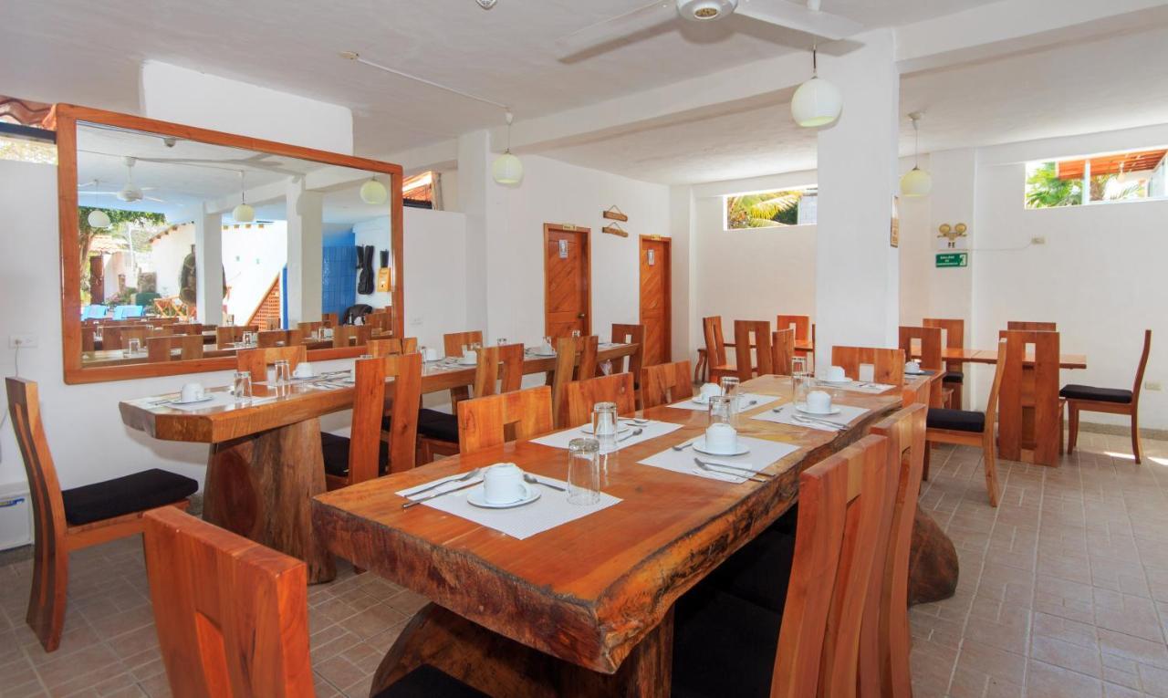 Hotel La Casa De Judy 푸에르토아요라 외부 사진
