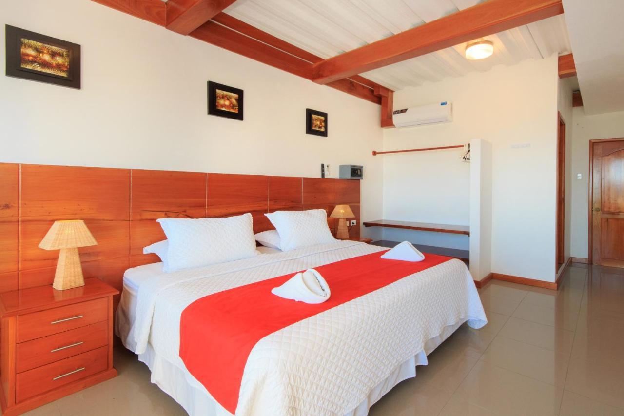 Hotel La Casa De Judy 푸에르토아요라 외부 사진