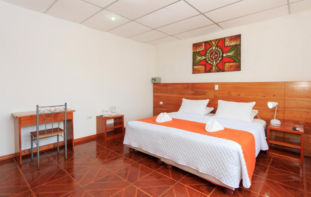 Hotel La Casa De Judy 푸에르토아요라 외부 사진